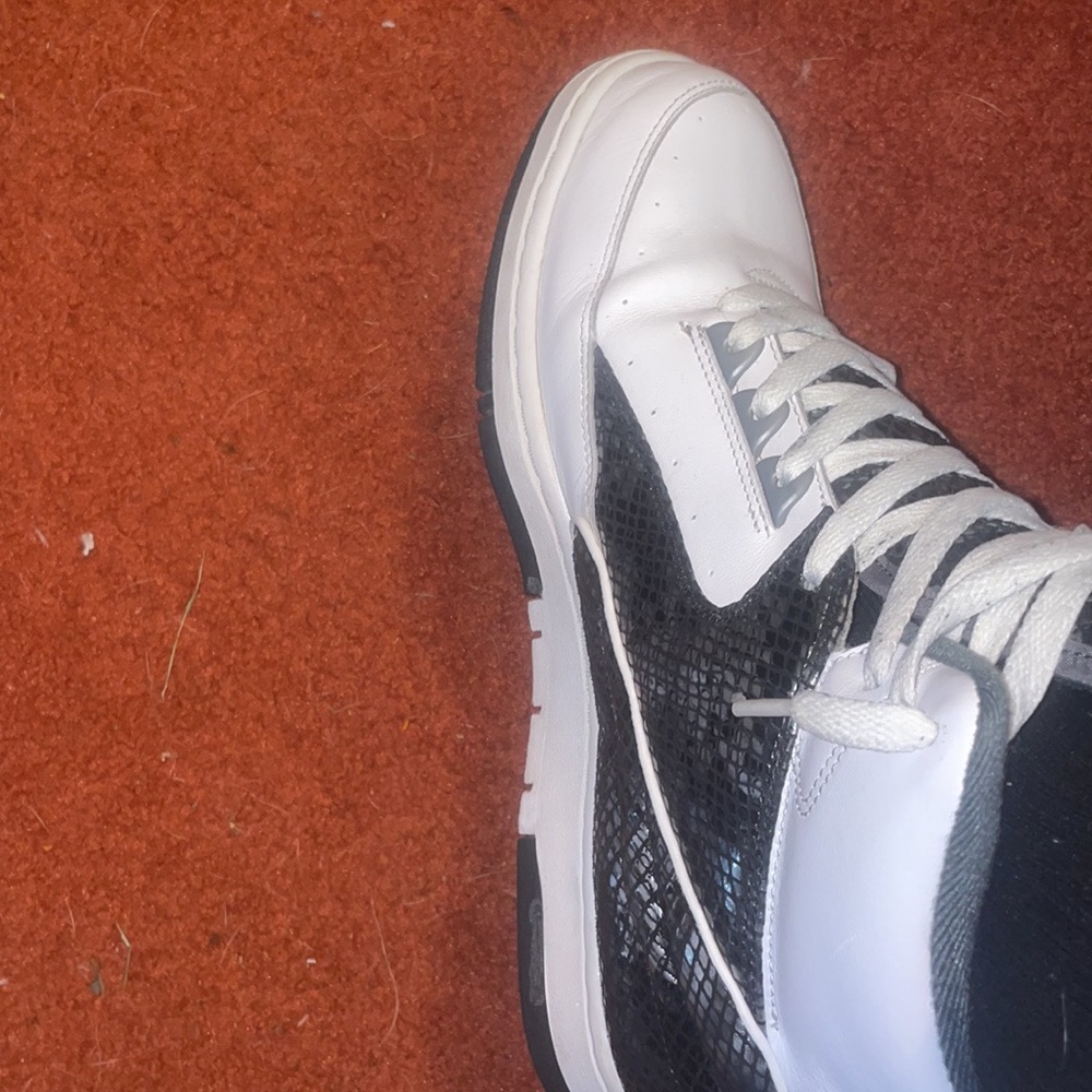 Nike Python In Great Shape Size 11 No Box Black S… - image 2